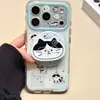 Fondo blanco con rayas azules diseño de vaca gato adecuado para funda de teléfono Apple 16PROMAX iPhone15Plus funda suave 14 estilo fresco pequeño
