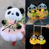 Pingente de lanterna panda de pelúcia luminoso, decoração de feriado para barraca de feira noturna infantil, lanterna segurando bambu, desenho animado fofo