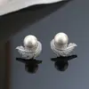 Ventas Directas de Fábrica Cao Shi Pendientes Populares para Mujer, Joyería para Dama Imitación Pluma Perla, Joyería Redonda con Circonita Microincrustada