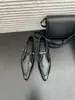 Zapatos de tacón bajo estilo europeo Primavera 2026 Zapatos Vintage con Tira y Boca Baja Versátiles Casuales de Piel Zapatos Mary Jane