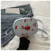 2026 Fresca Doce Tendência Estilosa Nova Fashionável Bonita Estampa de Cereja Uma Alça de Mão Transversal Pequena Quadrada Bolsa