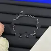 Pulsera de Perlas con Múltiples Letras de Marca de Diseñador Nueva Estilo Europeo y Americano Transfronteriza para Mujer, Pulsera de Gama Alta, Venta al por Mayor para Transmisión en Vivo