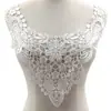 Flor de collar de encaje soluble en agua Corsage hueco tridimensional Bordado de seda de poliéster Cuello falso Accesorios de encaje para DIY