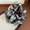 Scrunchie Plegado de Cuatro Capas Estilo Coreano, Cuadros Azules Grandes, Cintura Pequeña, para Mujeres, Adecuado para Peinados de Moño y Coletas Bajas