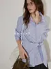 Lofi Eligió una Elegante Camisa de Rayas con Lazos para Mujer, Nueva para Primavera y Verano, con un Diseño Versátil y Elegante de Manga Larga