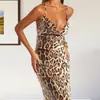 11631 Ropa Europea y Americana Nazada Otoño Nuevo Vestido con Lentejuelas Estampado de Leopardo Espalda Abierta con Cordones Falda de Cola de Pez con Escote Profundo para Mujer