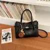 Bolso Pequeño para Mujer Simple Retro Bolso de Mano Tote Diseño de Nicho Uso Diario Viaje Versátil Hombro Único Cruzado Bolso Cuadrado Pequeño