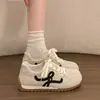 Novedad Otoño 2026 Zapatos Deportivos Casuales para Mujer Suela Suave Roja Zapatos de Patineta Suela Gruesa Zapatos Forrest Gump Zapatos Deportivos Ligeros