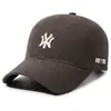 Gorra de Béisbol Bordada con Letras Estilo Americano para Mujer, Versión Coreana, Parte Superior Suave, Hace que la Cara se Vea Más Pequeña, Circunferencia de Cabeza Grande, Protección Solar, Visera, Venta al por Mayor