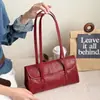 Pasta de Couro Genuíno para o Dia a Dia 2026 Novo Estilo Minimalista Bolsa de Ombro de Braço Bolsa Tote Feminina Bolsa Baguete de Couro Bovino Tingido Vegetal