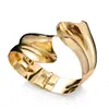 Venda Quente Transfronteiriça Moda Europeia e Americana Folha Assimétrica Grande Brilhante Pulseira Dourada Personalizada Exagerada Liga Pulseira Pulseira