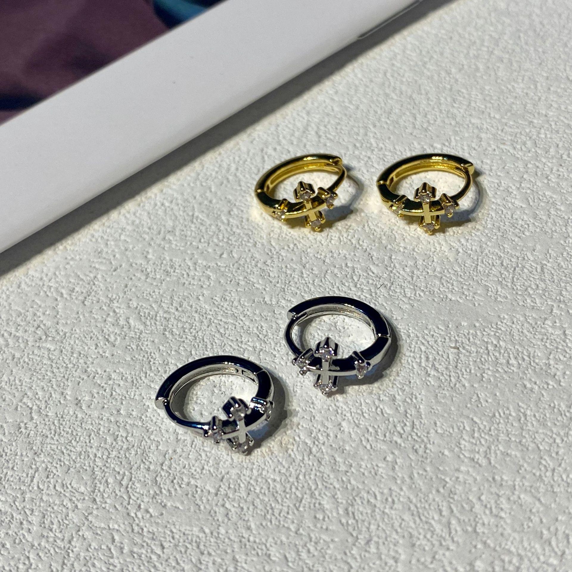 R203#十字架耳扣