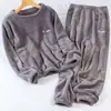 Conjunto Seleccionado Cuidadosamente de Terciopelo de Coral para Hombre y Mujer Invierno Cálido Forro Polar Engrosado Holgado Cálido Ropa de Casa Pijama Franela