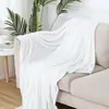 Venta al por mayor de mantas de franela de color liso, mantas de forro polar coral, mantas para siesta, mantas para aire acondicionado, mantas cubiertas multifuncionales, mantas de regalo
