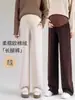 Pantalones de maternidad para otoño e invierno, nuevo modelo 2026, pantalones de pierna ancha para usar al aire libre, con soporte para el vientre, forrados de polar, engrosados, pantalones largos casuales, de cintura alta para mujeres embarazadas