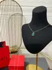 Collar de calabaza Kirin de alta gama, pequeño colgante de calabaza, ágata roja y nácar blanco, disponible para dropshipping y suministro para transmisiones en vivo
