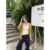 Jeans micro flare de cintura alta com costura aparente, calça larga de outono azul escuro emagrecedora, comprimento até o chão, novo estilo feminino 2026