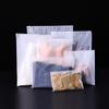 Atacado de Fabricante Pe Saco de Embalagem de Roupa Transparente Saco Ziplock Horizontal para Sutiã Saco Zíper Fosco Pode Ser Personalizado com Impressão de Logotipo