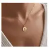 Amazon Transfronterizo Nuevo Collar Dorado Redondo de Rosa Moda para Niñas Elegante Temperamento Estilo Mid-Century Cadena para la Clavícula