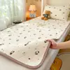 Colchão acolchoado para dormitório estudantil, colchões de solteiro e casal, colchonetes finos, capas de colchão macias, conjunto de cama de três peças, adequado para todas as estações