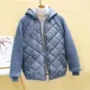 Chaqueta de algodón ligera y fina para mujer, abrigo corto de invierno para mujer, ropa de invierno 2023, nuevo estilo coreano, holgada, imitación de lana de cordero, chaqueta acolchada de algodón, pequeño Shengzhi
