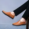 Sapatos Mocassins Estilo Coreano Sapatos Masculinos Slip-On Sola Macia Sapatos para Dirigir Sapatos Baixos Atacado para Dirigir e Uso Casual