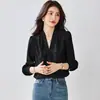 Toma real de camisa simple de color sólido para mujer 2026 para primavera, cuello en V elegante, estilo maduro, top de gasa satinada para ir a la oficina