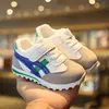 Zapatos Infantiles Versátiles de Suela Blanda con Velcro para Caminar, Colección Otoño/Invierno 2026, Zapatos Casuales Cómodos para Niñas Forrest Gump