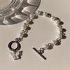 Pulsera de perlas con colgante de mariposa de hada súper de estilo japonés y coreano, temperamento femenino, simple, retro, para novias, estudiantes, pulsera que combina con todo