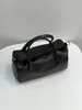 Bolsa Feminina Estilo Coreano Novo 2025 Bolsa de Bowling Retrô de Alta Qualidade Bolsa Versátil de Grande Capacidade para o Dia a Dia Bolsa Baguette