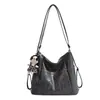2026 Nova Moda Casual Estilosa Simples Personalidade Design Bolsa Tote Feminina Tendência Grande Capacidade Mochila para o Dia a Dia