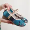 2024 Novos sapatos de tecido estampado estilo chinês cheongsam sapatos elegantes de camada única sapatos bordados estilo retro Old Beijing sapatos femininos estilo étnico