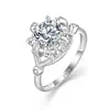Anillo de Corona de Plata de Ley 925 con Moissanita Chapado en Oro de 18K Diseño de Lujo Europeo y Americano Anillo de Compromiso de Lujo Ligero Venta Caliente Transfronteriza