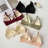 Sutiã Push-Up Triângulo Estilo Francês para Seios Pequenos Feminino, Atacado, Borda Ondulada, Sem Fio, Sustentação Lateral, Lingerie Respirável