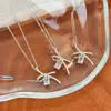 Colar Quadrado com Laço de Prata de Lei S925 e Diamante para Mulheres, Design Puro e Fashion de Nicho de Verão Levemente Luxuoso, Corrente Brilhante para Clavícula com Diamante para Mulheres