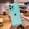 Nueva carcasa espacial de color sólido adecuada para el teléfono móvil Apple 15PROMAX carcasa personalidad 14 simple 13PRO agujero fino 7/8