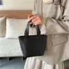 Bolso de mujer de color liso nuevo transfronterizo, moderno, con patrón de rombos tejidos, bandolera única, retro, gran capacidad, texturizado, bolso de mano elegante