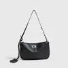 Bolso de Axila Vintage para Mujer Primavera y Verano con Cierre de Candado, Bolso Cuadrado Pequeño con un Toque de Lujo, Bolso de Mano de Lujo Ligero, Bolso Bandolera de Hombro Único Tipo Baguette