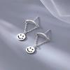 Aretes de Pin de Plata Esterlina 925 con Cadena Simple Distintiva Estilo Coreano Cara Sonriente 2023 Nuevo Diseño Nicho de Moda Aretes para Mujer
