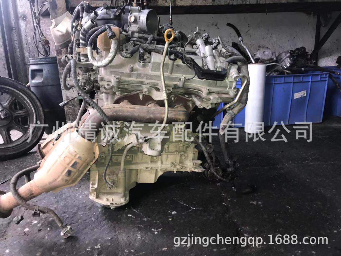 丰田皇冠2.5 5GR发动机3
