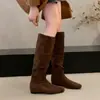 Botas de Tacón Grueso Arrugadas de Estilo Post-apocalíptico con Tacón Interno para Mujer 2026 Otoño/Invierno Nuevo Estilo Botas Largas Adelgazantes Botas de Moda de Alta Gama