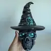 Luz Noturna de Caveira Gótica com Chapéu de Bruxa de Resina para Halloween 2026, Ornamento Criativo para Decoração de Mesa em Casa
