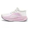 Zapatos Deportivos Fujian para Hombre, Tenis de Punto Volador Transfronterizos, Calcetines Casuales para Pareja, Zapatos de Moda para Mujer, Venta al Por Mayor de Fábrica, Verano