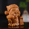 Talla en Madera de Tuya Dios de la Riqueza de Cinco Vías Decoración para el Hogar Madera Maciza Fuentes Financieras Artesanías Creativas de Escritorio para Sala de Estar Madera para Coche