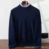 Suéter de cachemira tejido para hombre, color sólido, otoño e invierno, cuello medio alto simple, suéter casual versátil de manga larga