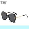 Nuevas gafas de sol para mujer parloteando con gafas de moda color gelatina moderno gafas de sol para conducir y viajar 6079 fábrica en venta
