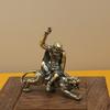 Colección de adornos de dieciocho Arhats de latón antiguo, retro, dragón, tigre, decoración de escritorio, cobre, hombre de bronce macizo en miniatura
