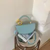 Bolsa de Selim Personalizada Versátil Transfronteiriça, Bolsa de Mão de Luxo Nicho Leve, Bolsa Semicircular, Bolsa Transversal de Ombro Casual da Moda para o Dia a Dia
