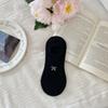 Meias de barco femininas de verão finas com laço vertical de cano baixo e superficiais antiderrapantes simples de cor sólida sem calcanhar invisíveis