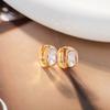 Moda francesa retro elegante socialité ins nicho Pendientes de botón de cobre chapado en oro con circonita Diamante Blanco transfronterizo joyería femenina